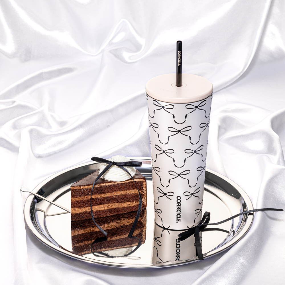 cold-cup-c9 2a98a7269432--2224PBBC-lifestyle.png