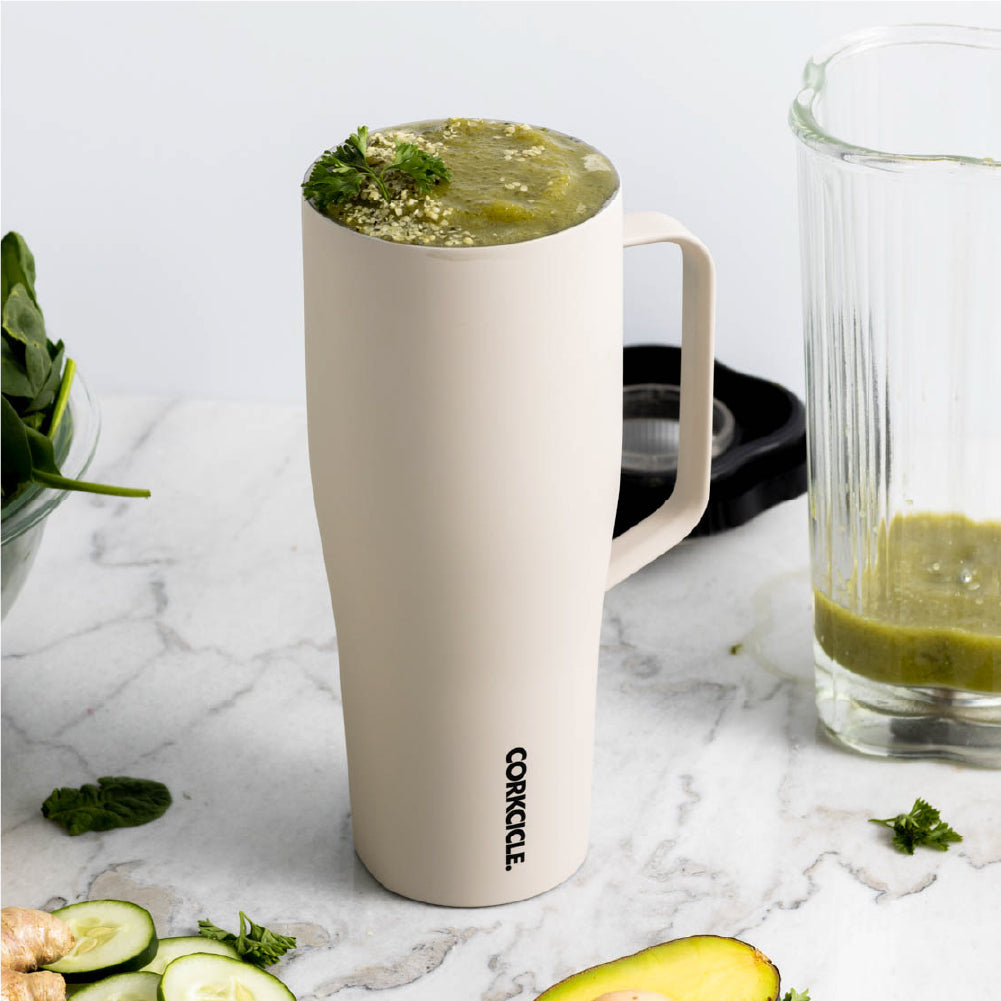 cold-cup-xl-j3 588f4a27c4cf--2230CLT-lifestyle.jpg