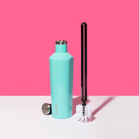 bottle-brush-p4 accessories_bottlebrush_lifestyle.jpg