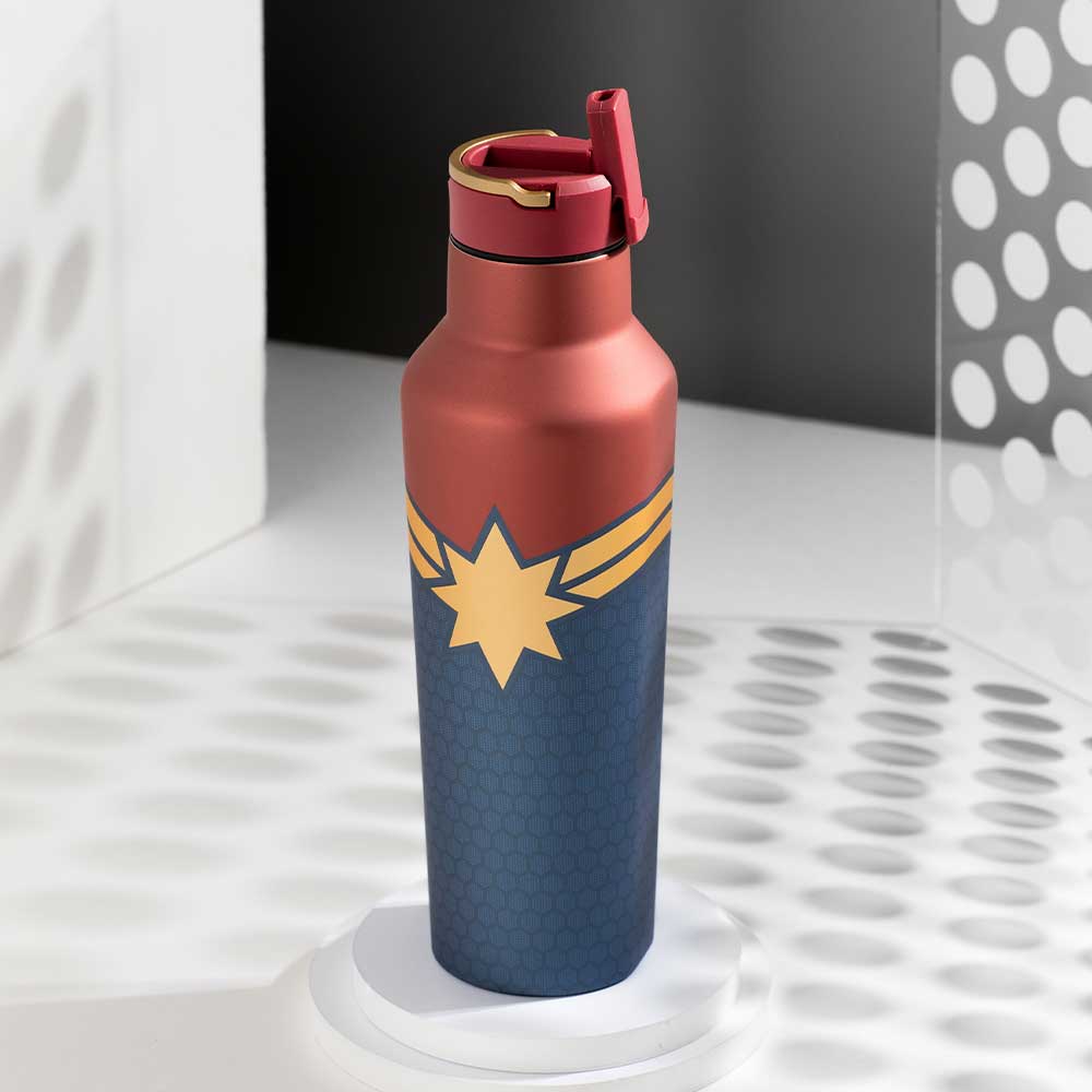 sale-marvel-sport-canteen-o8 c5b45acd9813--captain-marvel-sport-canteen-lifestyle-1.jpg