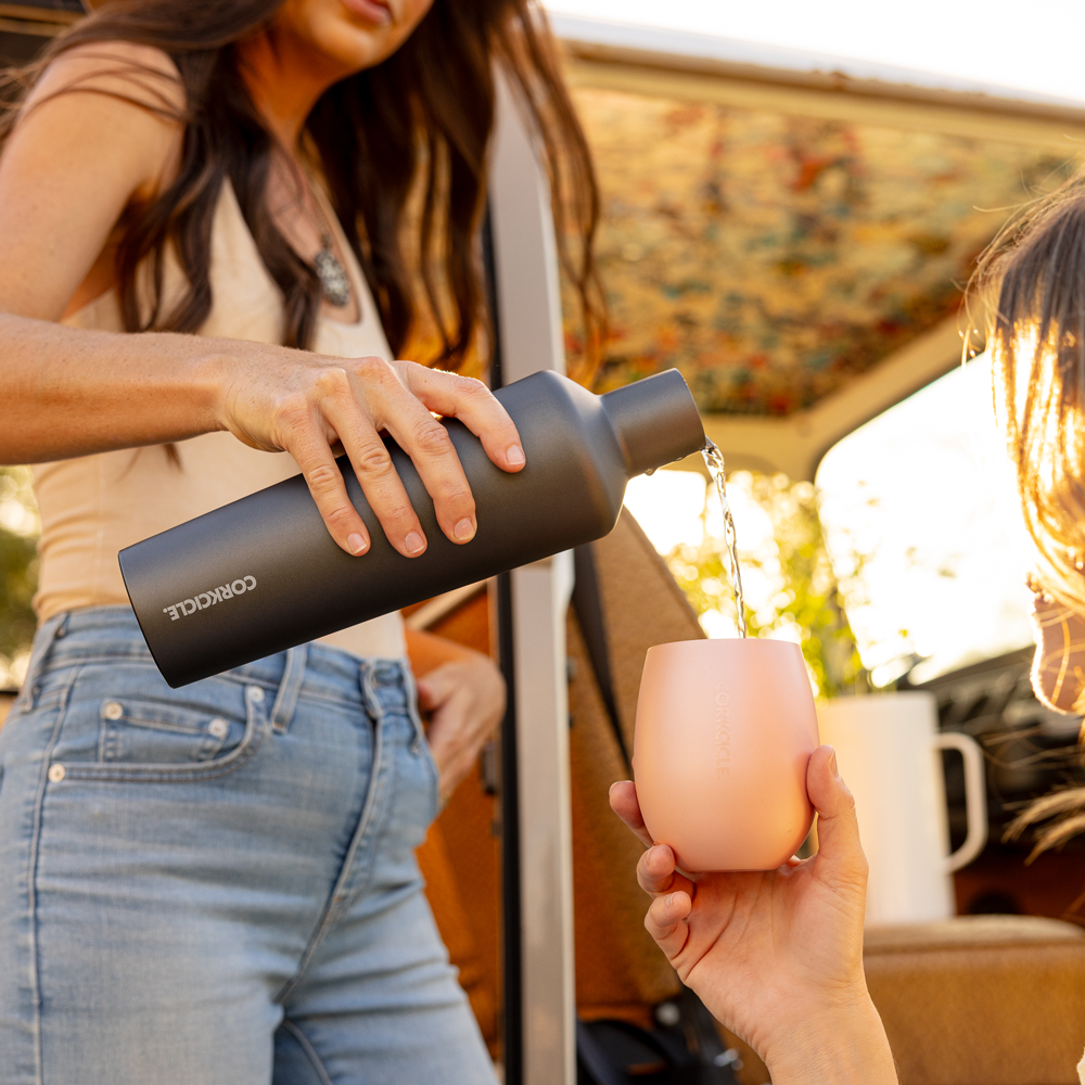 vinnebago-r9 e9a21e7fb71f--Vinnebago-lifestyle.png
